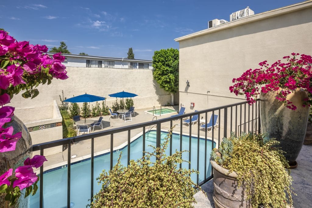 Apartments For Rent in Encino, CA